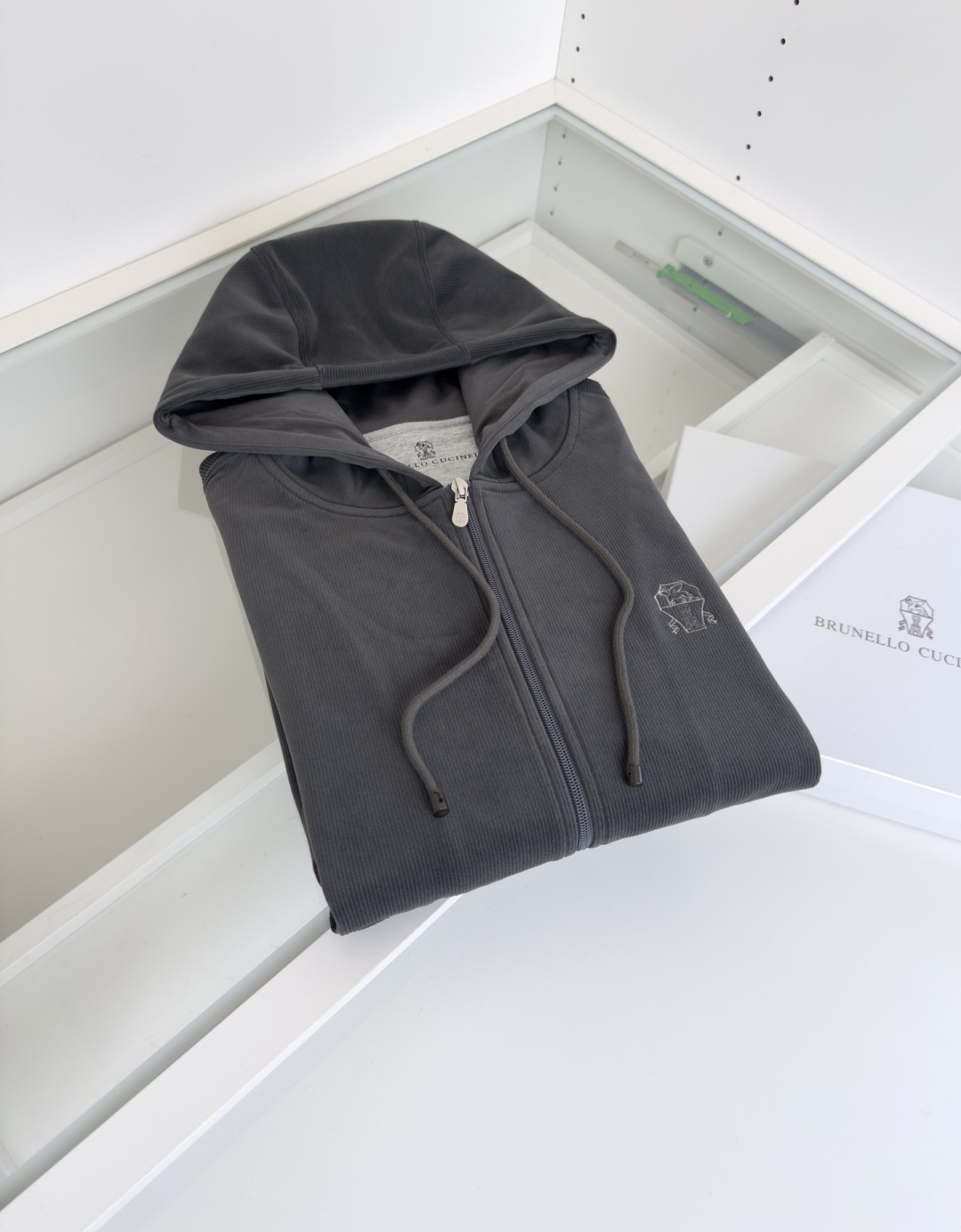 Bru**llo Cuci**lli 老钱新贵推荐！客供订织坑条男士连帽休闲卫衣外套 他家设计师钟爱的竖
