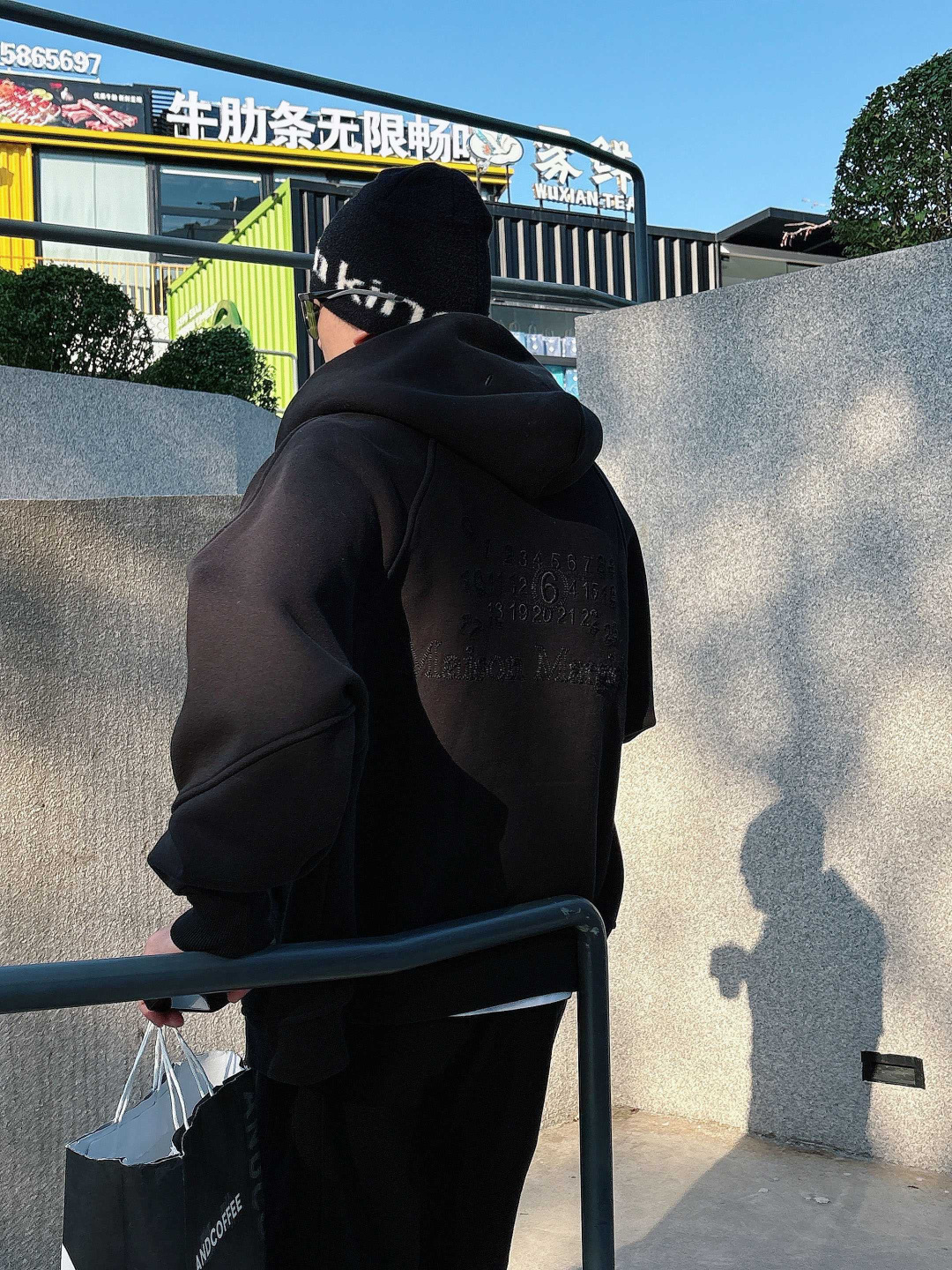 25新款加绒卫衣外套颜色：黑，灰尺码：M-3XL