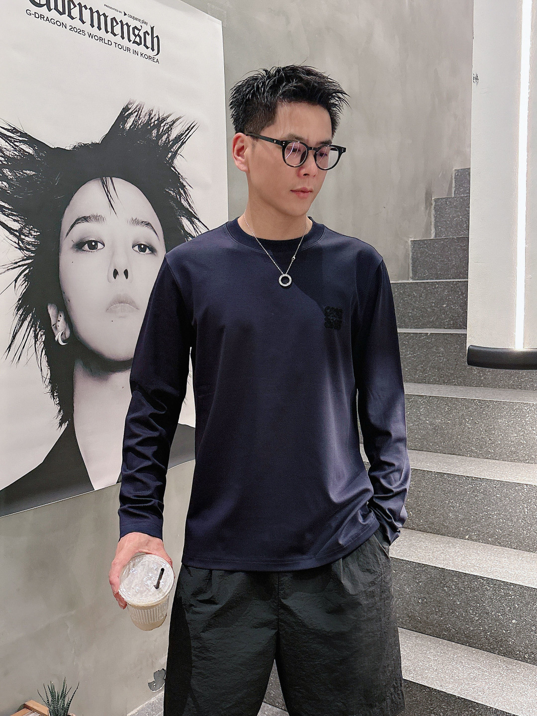 打底系列季度：2025秋冬颜色：黑色 白色 金铜色 石墨灰 藏青色 军绿色尺码: m-5xL版型：长袖打