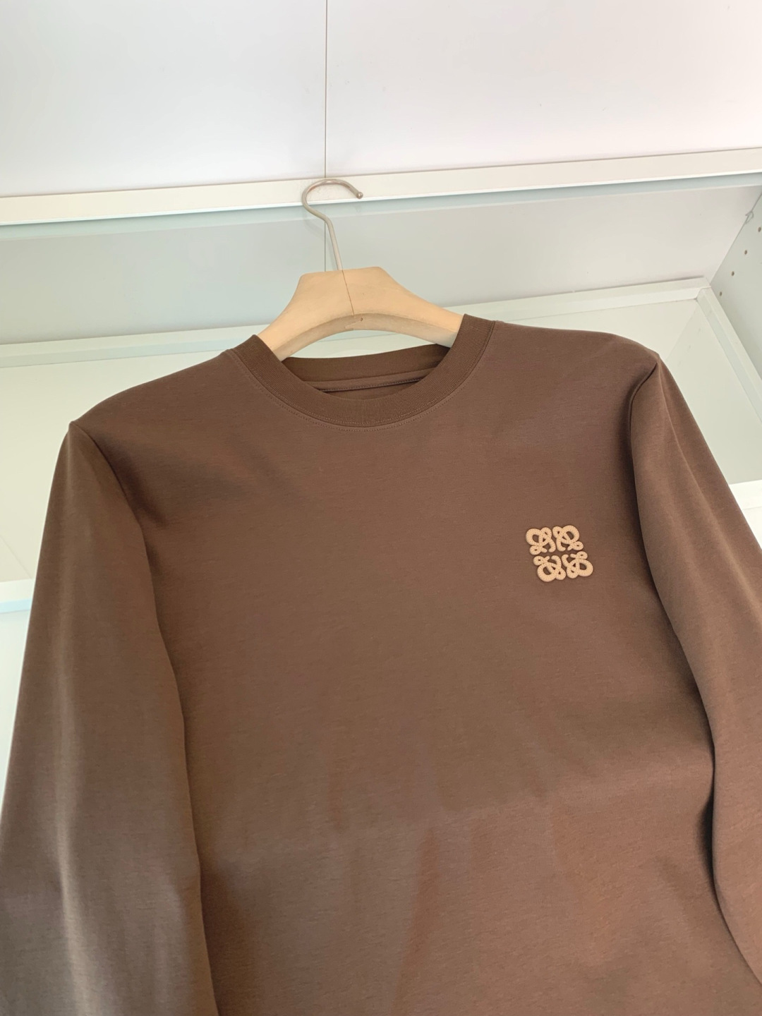 打底系列季度：2025秋冬颜色：黑色 白色 金铜色 石墨灰 藏青色 军绿色尺码: m-5xL版型：长袖打