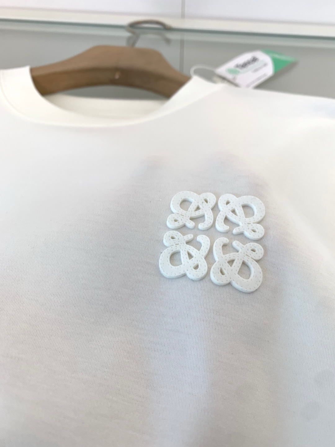 打底系列季度：2025秋冬颜色：黑色 白色 金铜色 石墨灰 藏青色 军绿色尺码: m-5xL版型：长袖打