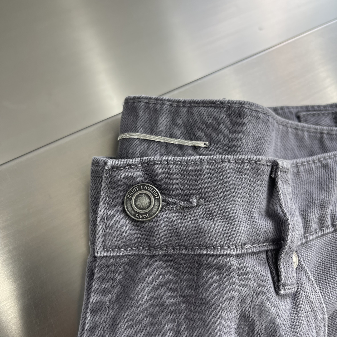 SLoro Piana 牛仔长裤 码数：M-3XL 休闲直筒裤 面料:天然有机棉织造而成的粗斜纹风格的丹