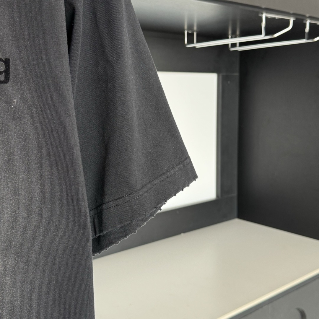 Alexander🌟2026年新款春季短袖🆕采用纯棉面料，手感细腻，超级时尚洋气！码数：XS S M L