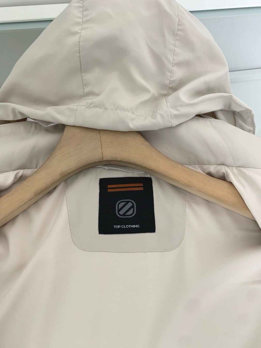 ZZ2026春夏新品 老钱新贵推荐！ 商务休闲隐藏式连帽立领夹克外套，可连帽可立领 门襟拉链撞色设计 合