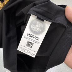 VS 2026春夏新品Medusa万针刺绣施华洛水晶钻镶嵌短袖T恤;定制100支双股丝光长绒棉面料,连续 VS 2026春夏新品Medusa万针刺绣施华洛水晶钻镶嵌短袖T恤;定制100支双股丝光长绒棉面料,连续