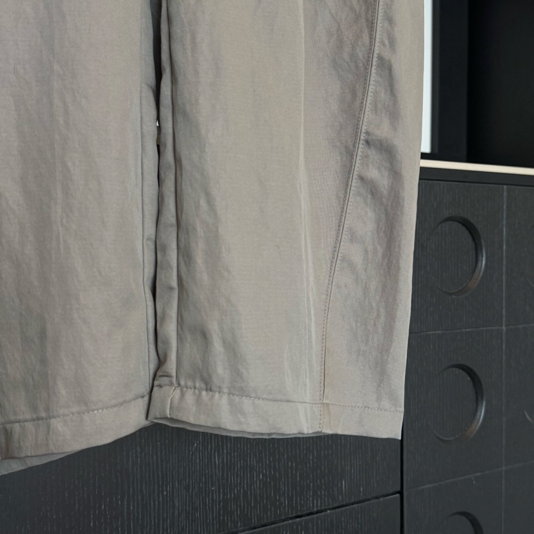 BV🌟2026年夏季新款薄款休闲裤🆕采用优质面料，具有质感，松紧腰带设计，超级时尚洋气！码数：M-3XL