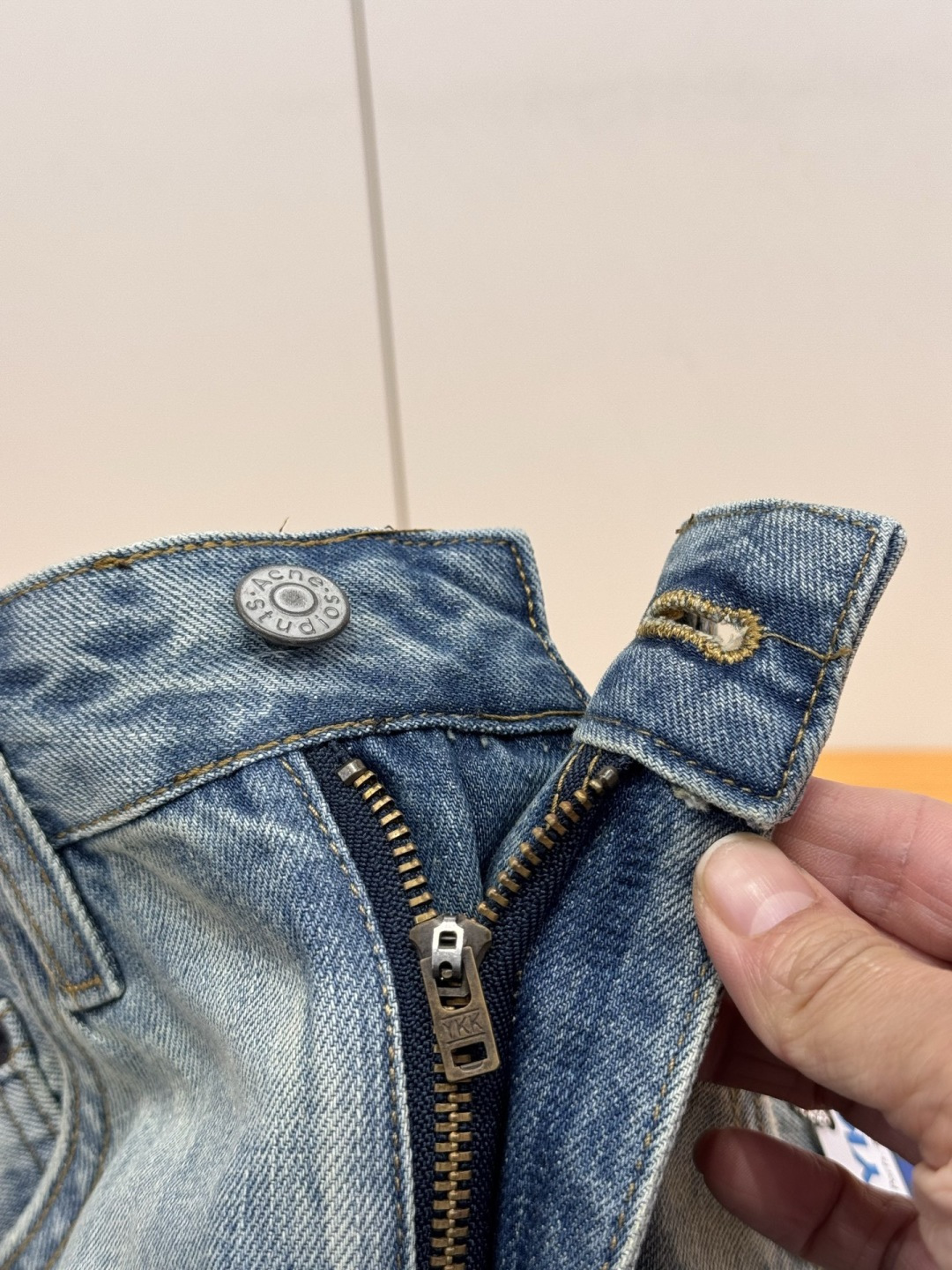 Scne*Stu*ios2026春夏新款阔腿牛仔裤 进口意大利高定牛仔面料 时尚休闲 常规版型 微弹力面