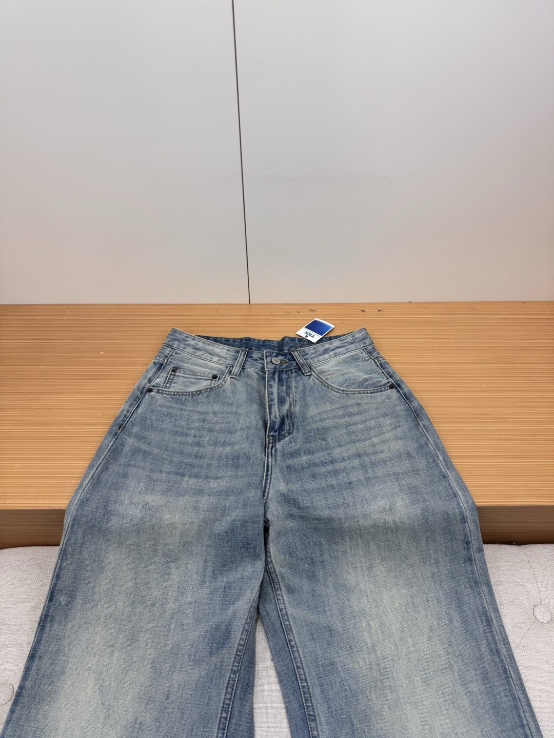 Scne*Stu*ios2026春夏新款阔腿牛仔裤 进口意大利高定牛仔面料 时尚休闲 常规版型 微弹力面