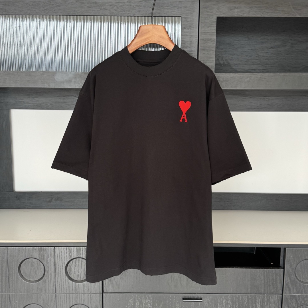 AMI🌟2026年新款春季短袖🆕采用纯棉面料，手感细腻，超级时尚洋气！码数：XS S M L XL 男女