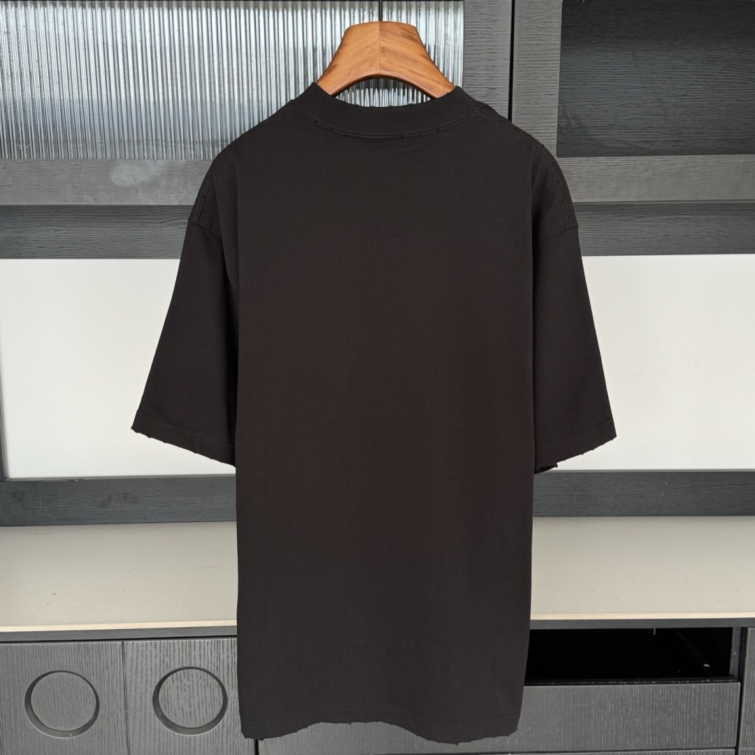 AMI🌟2026年新款春季短袖🆕采用纯棉面料，手感细腻，超级时尚洋气！码数：XS S M L XL 男女