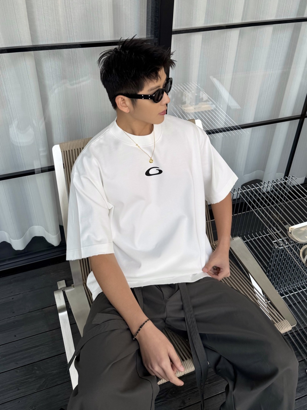 新款春季重磅T恤🆕颜色：黑，白，灰码数：XS-XL款号：52129