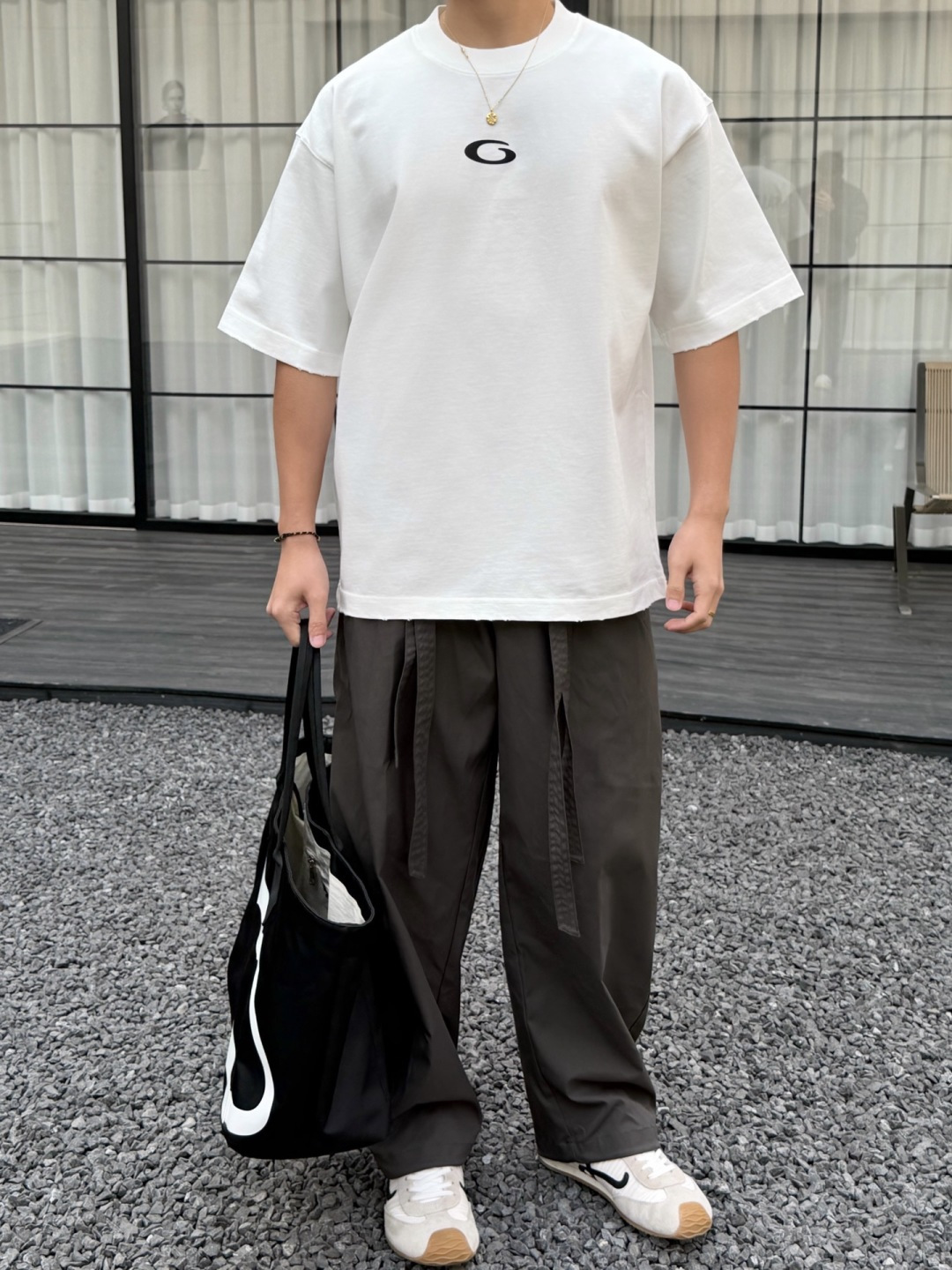 新款春季重磅T恤🆕颜色：黑，白，灰码数：XS-XL款号：52129