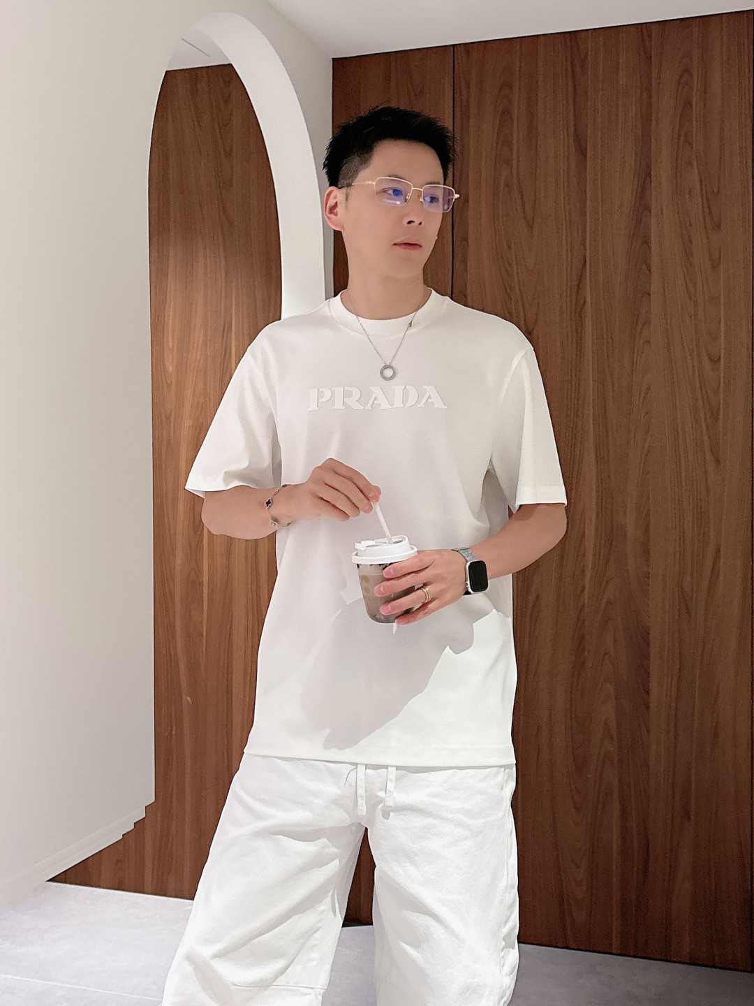 2026春夏新品 普拉达短袖颜色： 白色 石墨灰 黑色码数：M-5XL