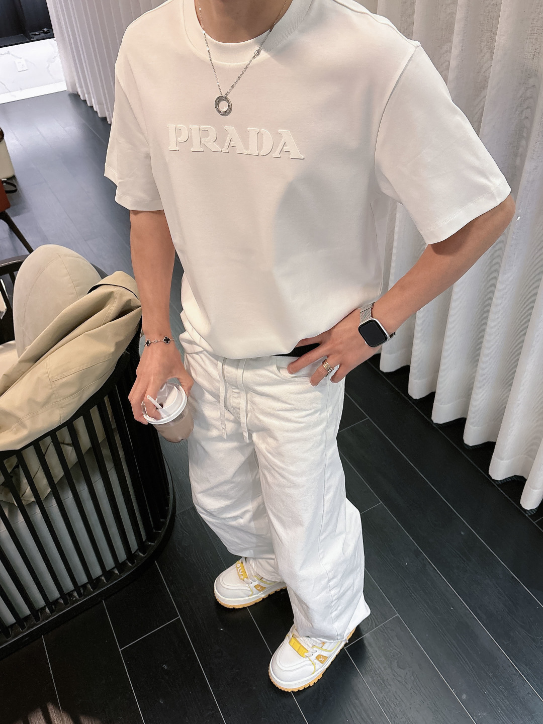 2026春夏新品 普拉达短袖颜色： 白色 石墨灰 黑色码数：M-5XL