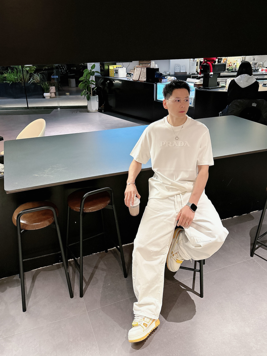 2026春夏新品 普拉达短袖颜色： 白色 石墨灰 黑色码数：M-5XL