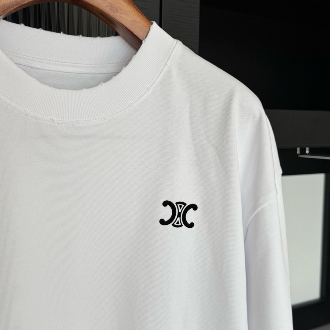 CELINE🌟2026年新款春季短袖🆕采用纯棉面料，手感细腻，超级时尚洋气！码数：XS S M L XL