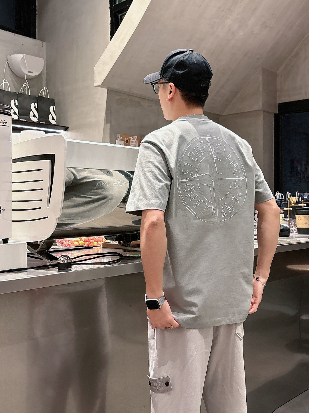 Stone Island 2026春夏短袖系列尺码: M-5XL 微阔版型克重：260克重 潮棉短袖成份