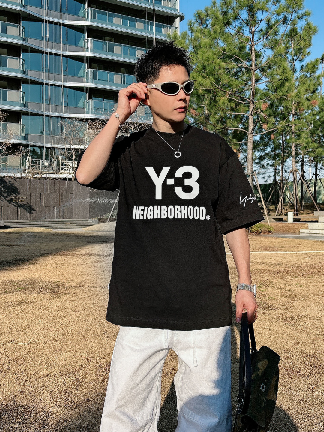 (高版本）Y-3山本耀司 26春夏新品宽松版型短袖T恤，采用定制340g高克重棉面料，非常有质感，袖口下