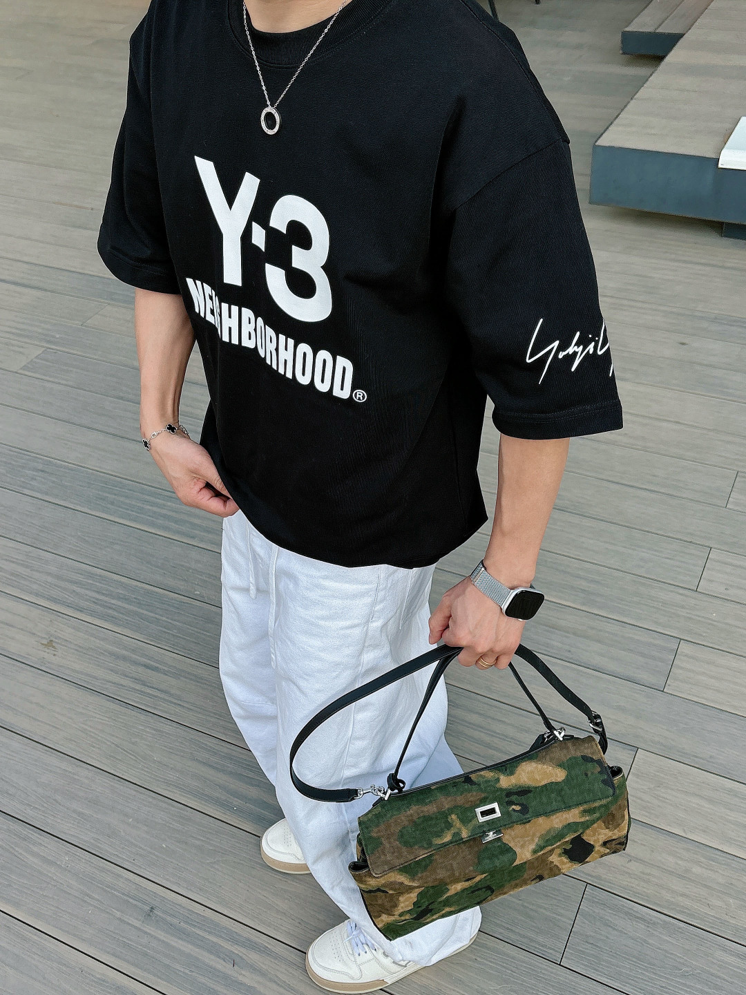 (高版本）Y-3山本耀司 26春夏新品宽松版型短袖T恤，采用定制340g高克重棉面料，非常有质感，袖口下