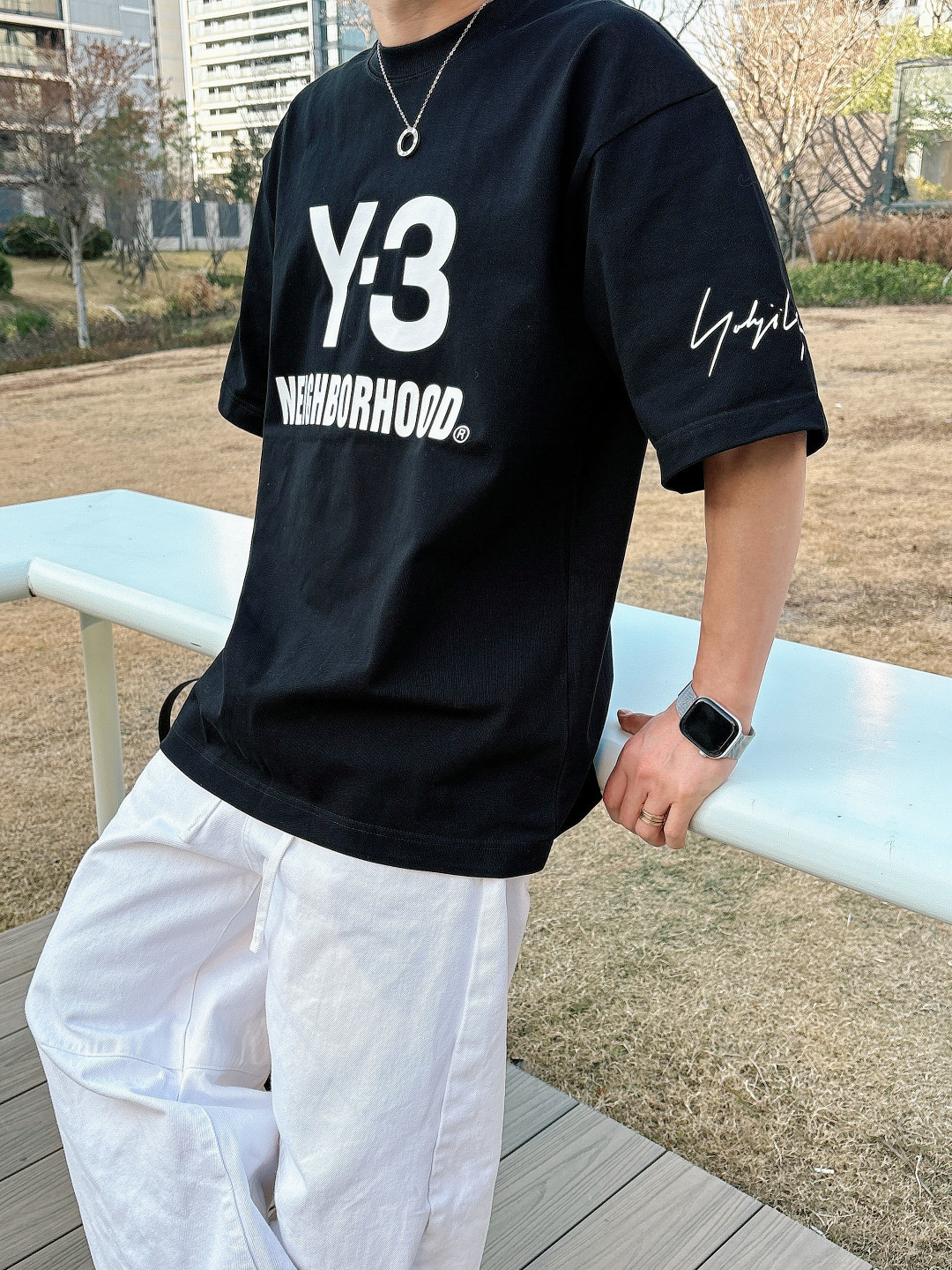 (高版本）Y-3山本耀司 26春夏新品宽松版型短袖T恤，采用定制340g高克重棉面料，非常有质感，袖口下