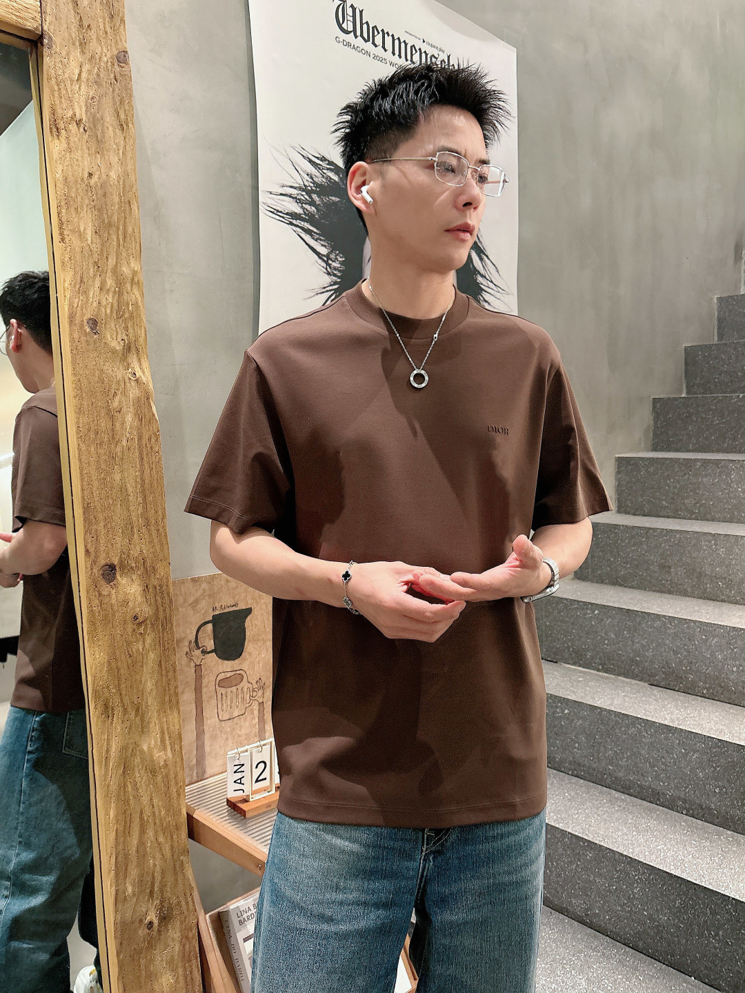 2026 春夏新品 D家短袖颜色： 白色 黑色 金铜色码数：M-5XL