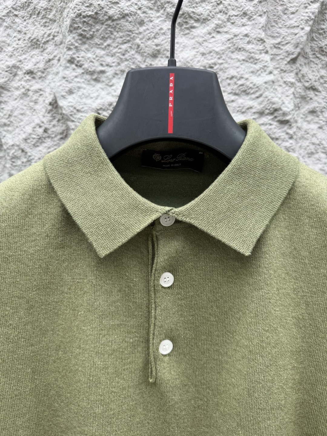 Loro piana 新款老钱风针织短袖，经典设计，简约没有任何多余累赘感，衣橱不可缺少的一件百搭单品，
