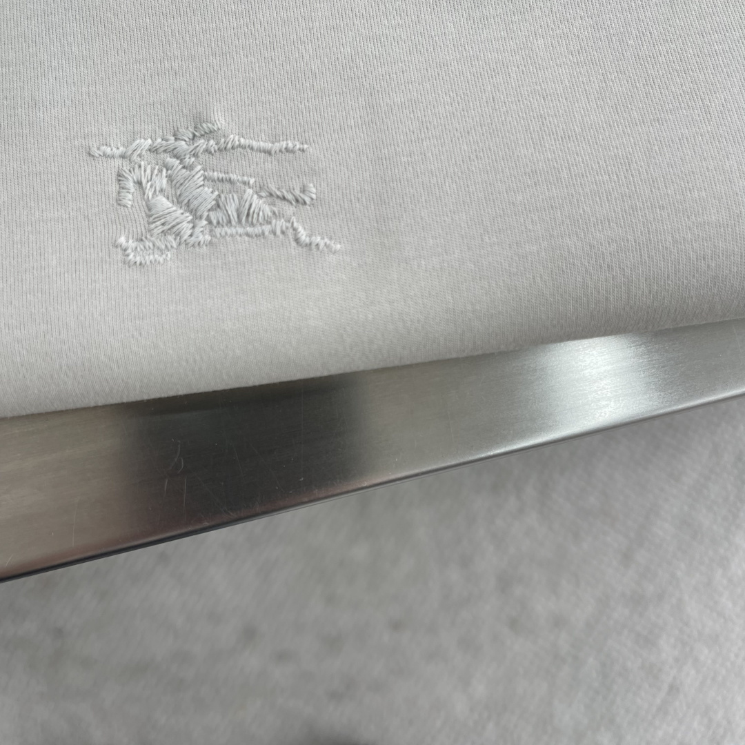 BBR 2026春夏短袖系列尺码: m-5xL版型：微阔版型克重：230克重 成份：100%棉触感细腻柔