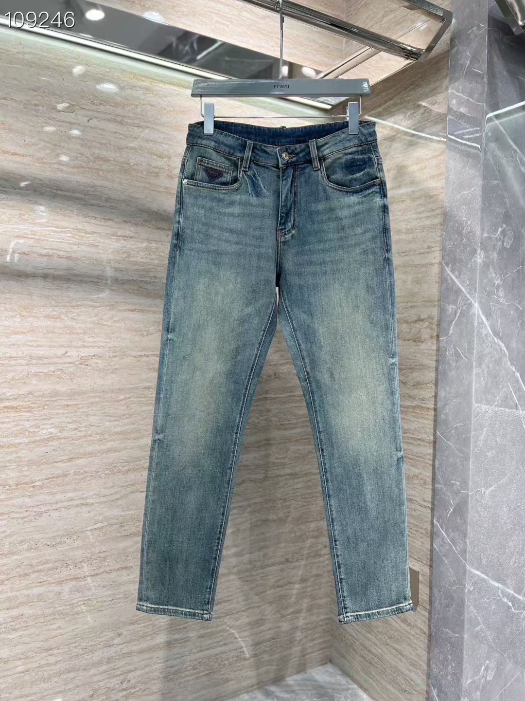 𝟐𝟎𝟐𝟔春夏上新高订欧货牛仔，现货供应，精梳棉面料，更细腻，更亲肤，更挺括，不易软塌，更耐穿，不易起球，
