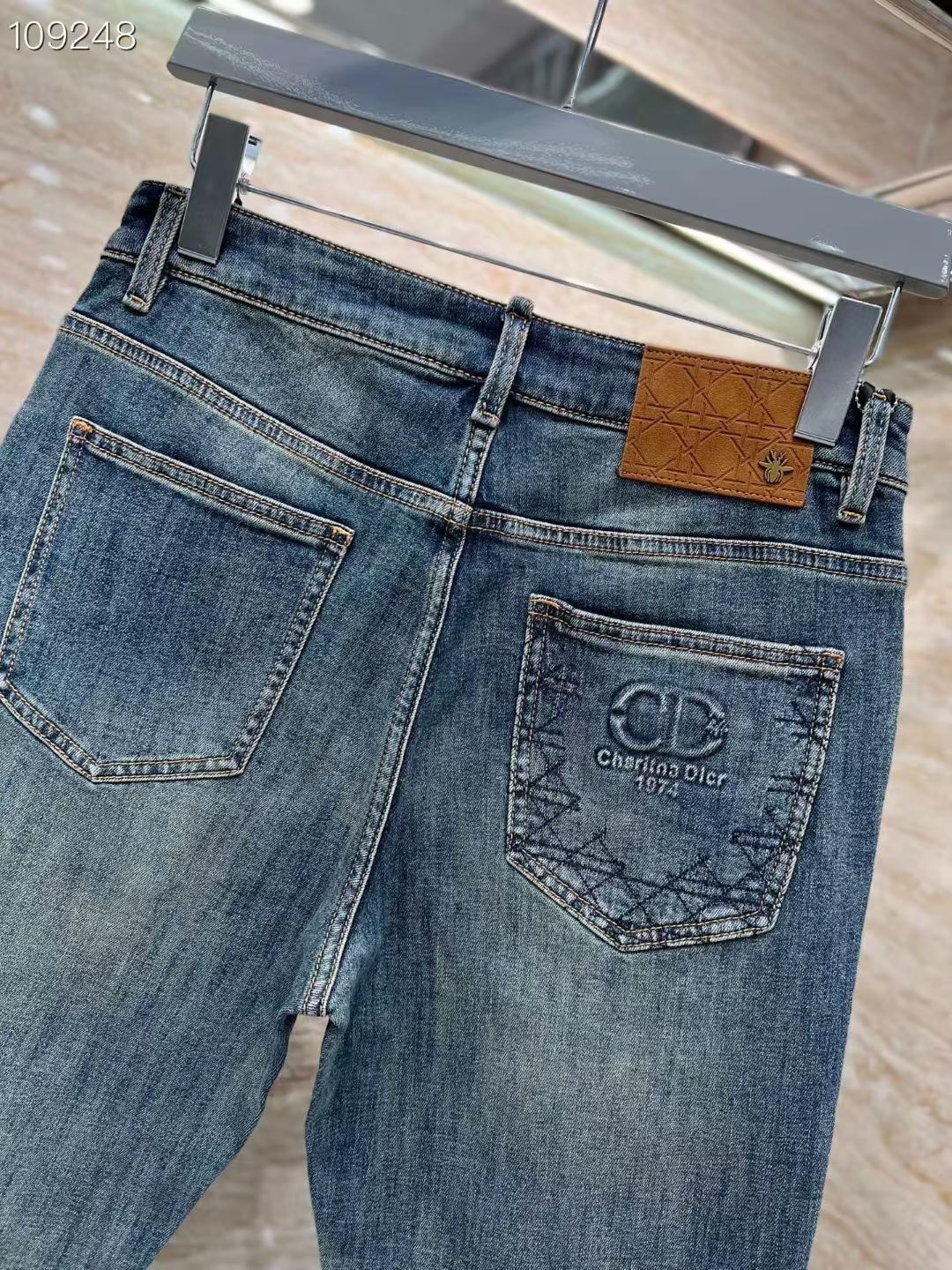𝟐𝟎𝟐𝟔春夏上新高订欧货牛仔，现货供应，精梳棉面料，更细腻，更亲肤，更挺括，不易软塌，更耐穿，不易起球，