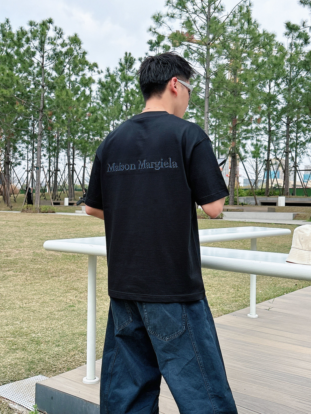 26新款短袖阔版T恤颜色：黑，白尺码：M-3XL