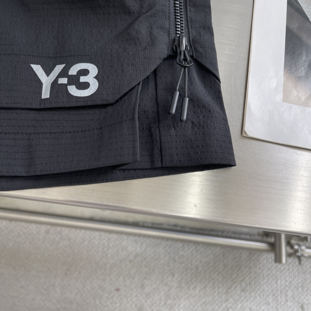 Y-3 Yamamoto山本耀司 夏季新款Y3休闲短裤，高级定制面料透气面料 透气弹力舒适度极高，细节无