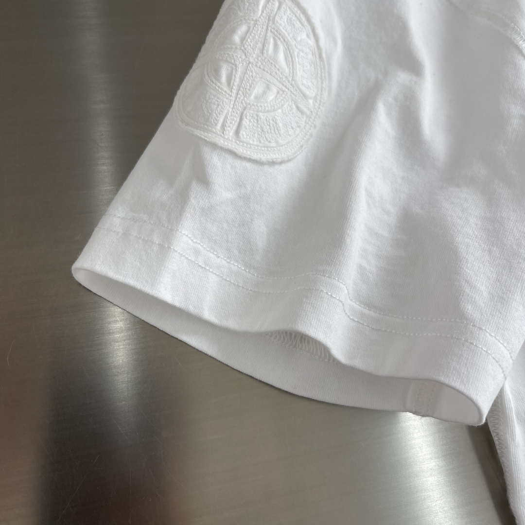 Stone Island 2026春夏系列圆领短袖T恤衫 码数：M-5XL 常规版型100%长绒棉 亲肤