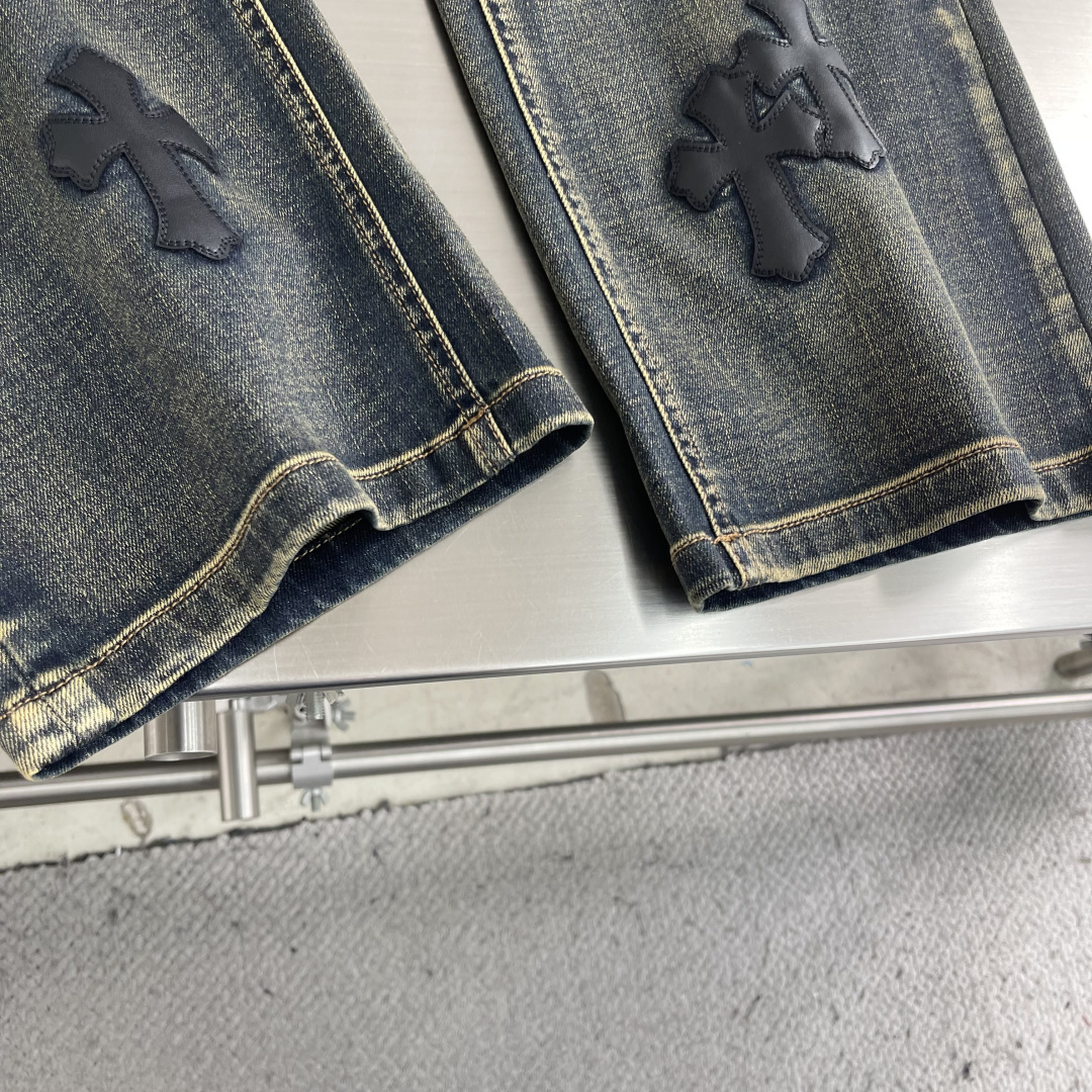 CH 克罗心 舒适不一样的体验 新款牛仔裤 采用优质新疆长绒棉面料 面料柔软舒适有弹性 独有的定制全套五