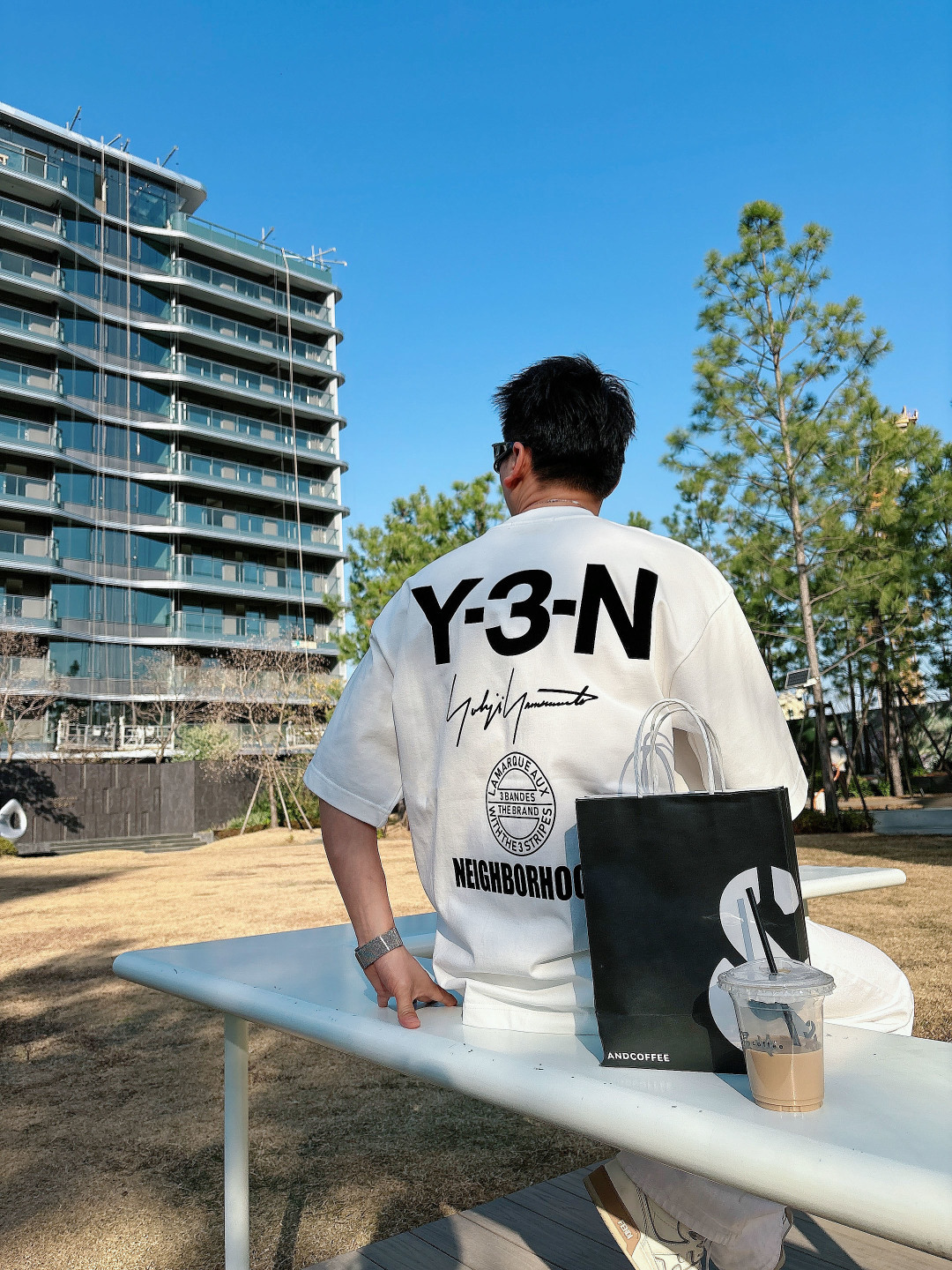-(高版本）Y-3山本耀司 26春夏新品宽松版型短袖T恤，采用定制340g高克重棉面料，非常有质感，袖口