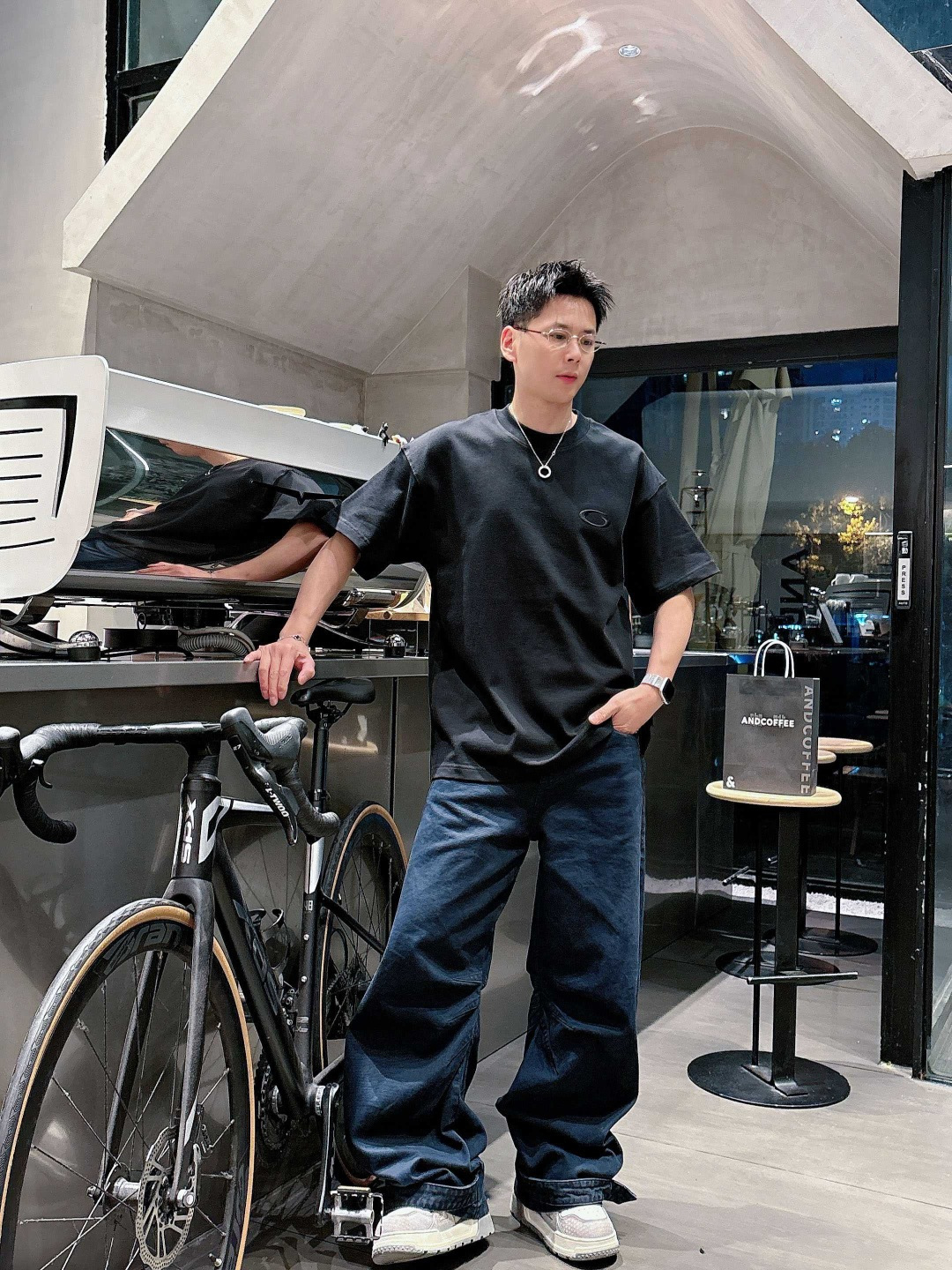 26新款短袖阔版T恤颜色：黑，白尺码：S-XL