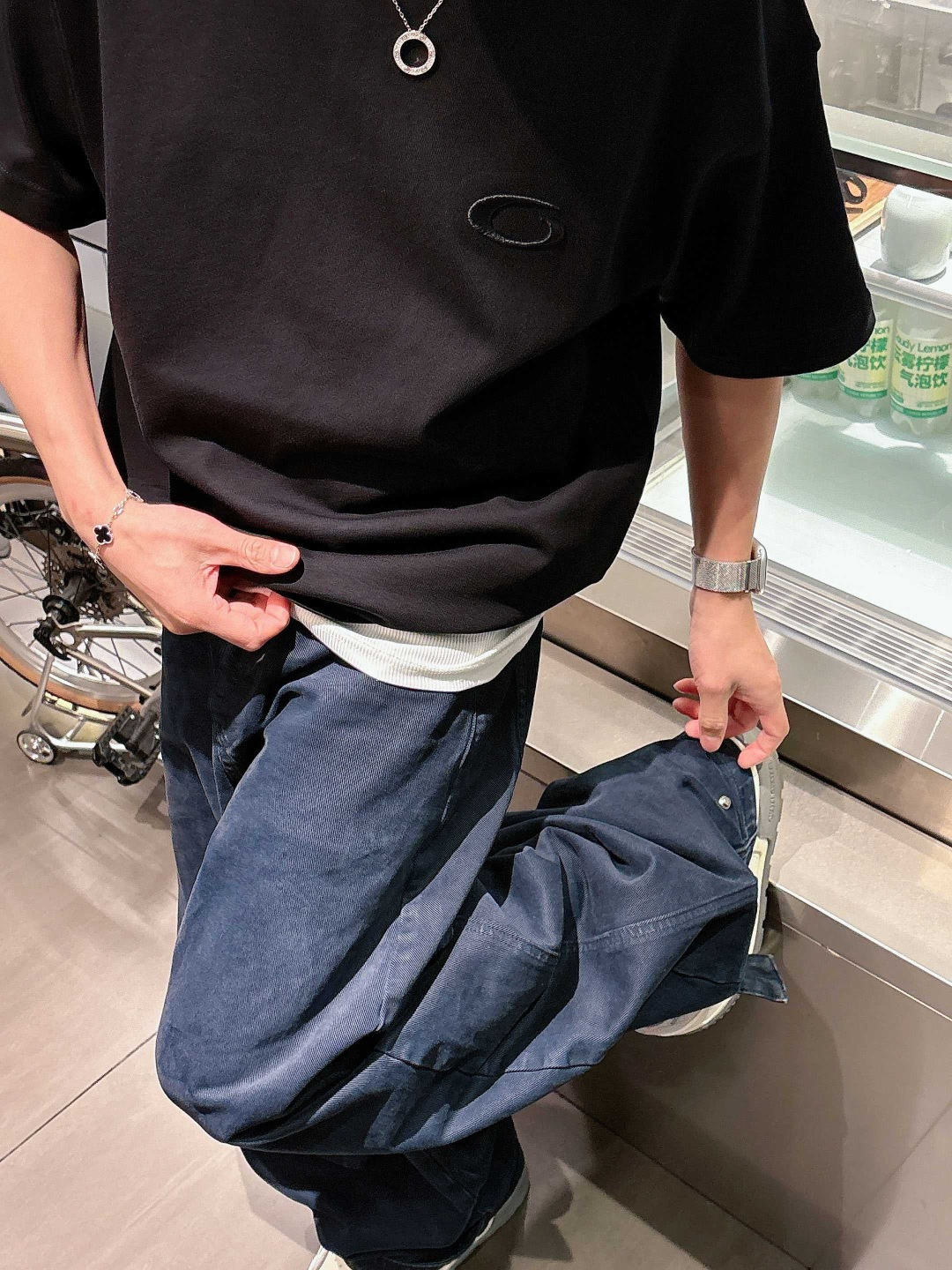 26新款短袖阔版T恤颜色：黑，白尺码：S-XL