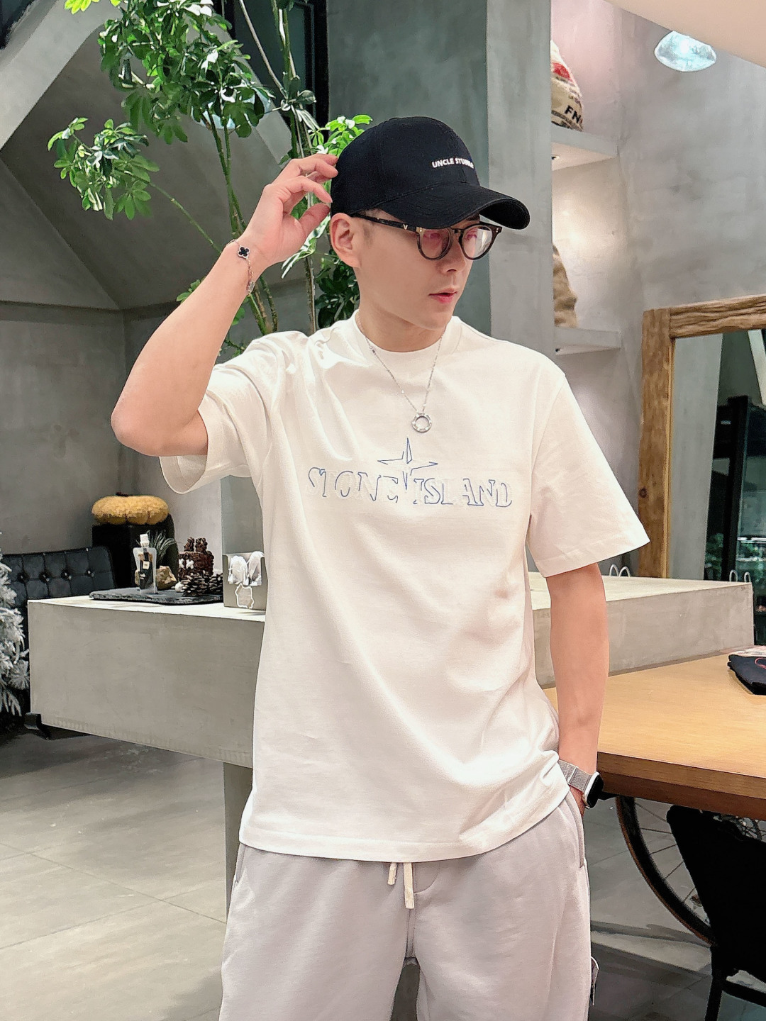 Stone Island 2026春夏短袖系列尺码: M-5XL 微阔版型克重：260克重 潮棉短袖成份