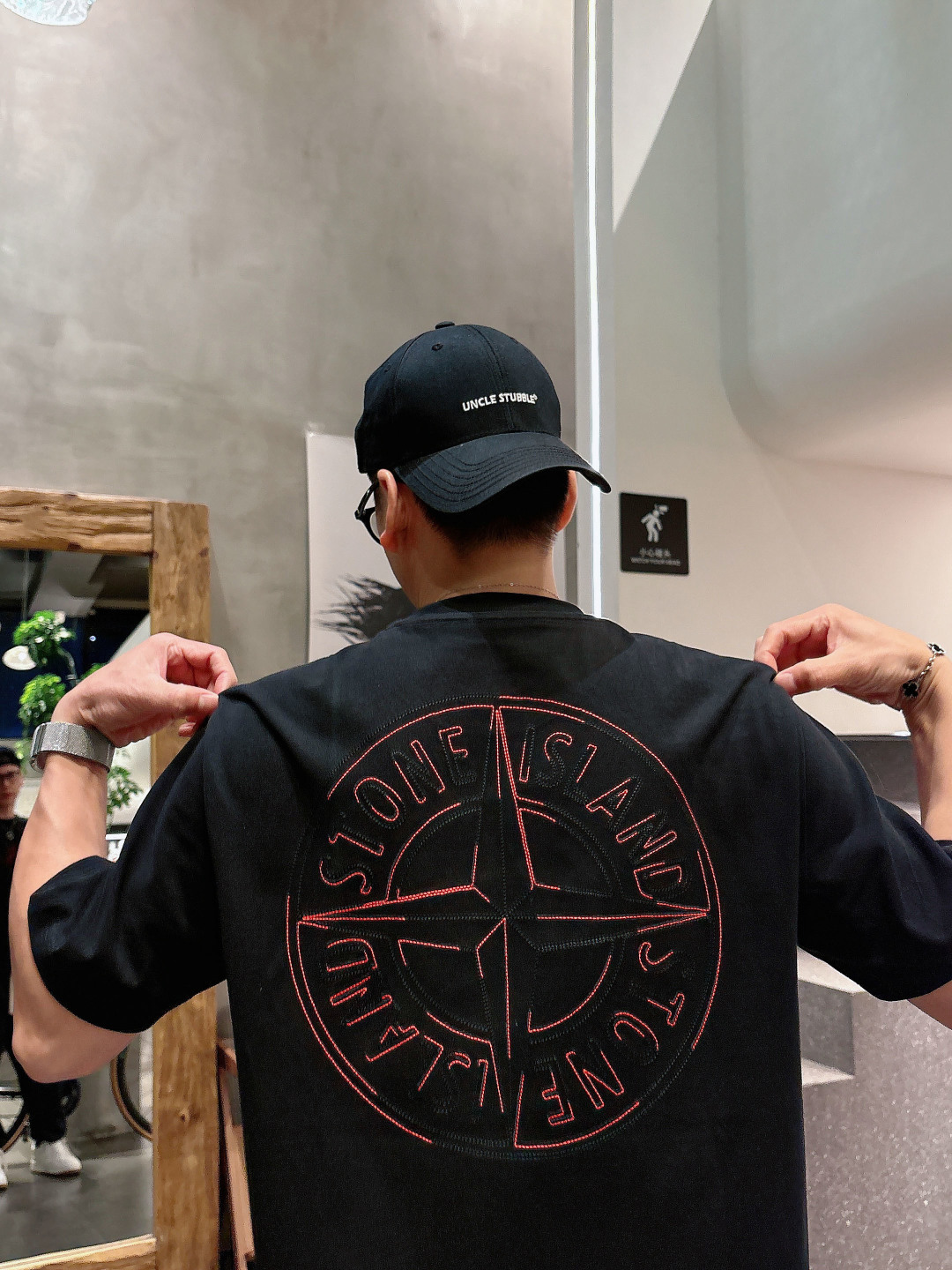 Stone Island 2026春夏短袖系列尺码: M-5XL 微阔版型克重：260克重 潮棉短袖成份