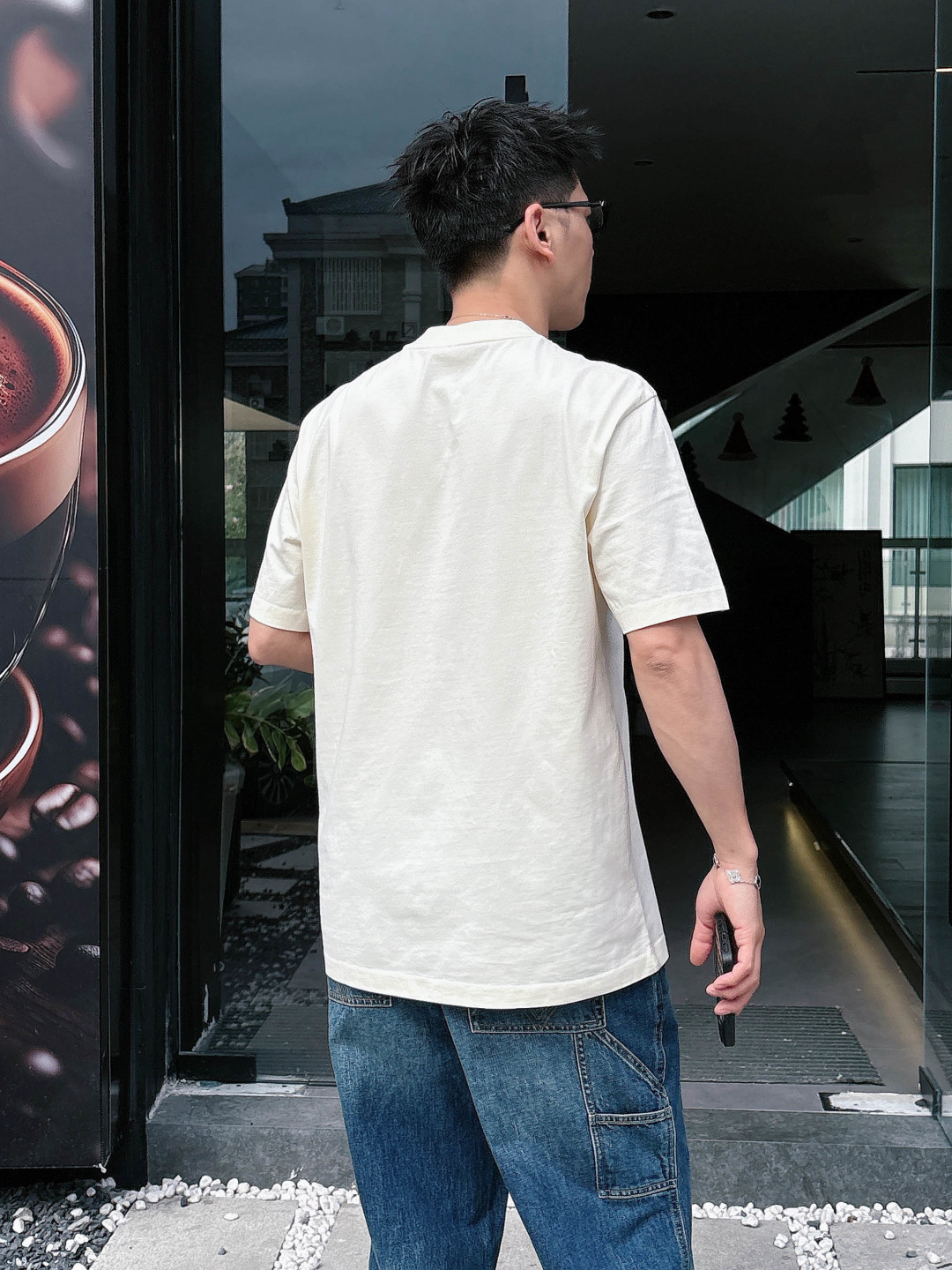 2026 春夏新品 D家短袖颜色： 黑色。白色 杏色码数：M-5XL