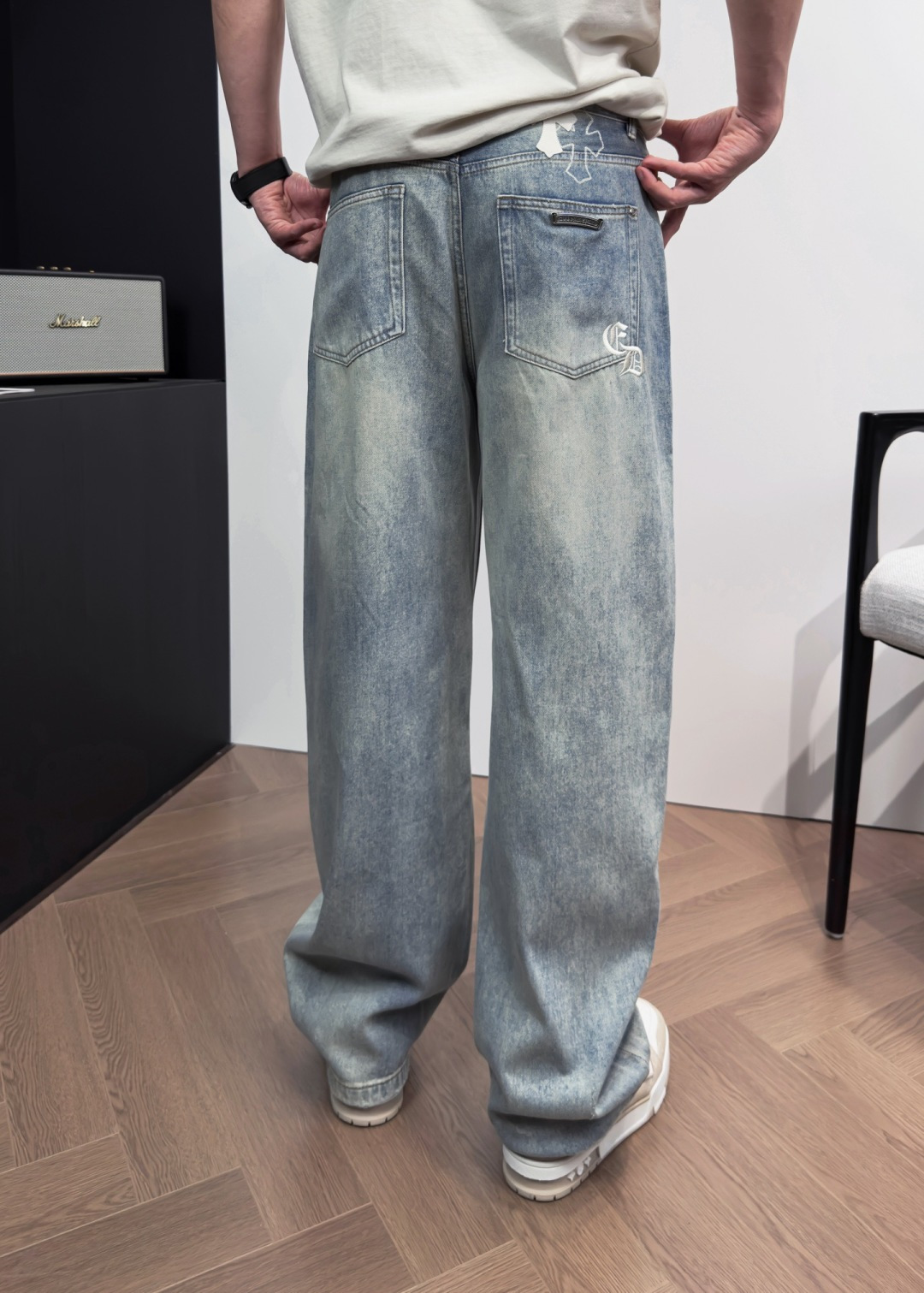 品牌：CH克家季度：2026春夏颜色：蓝色尺码：S-XL 版型：弯刀裤 牛仔裤重量：11.5安成分：83