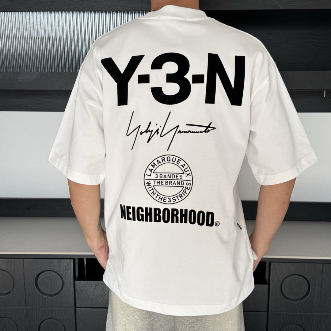 新款🌟Y-3，2026新款logo图案春夏打底短袖，采用舒适透气面料，植绒工艺 潮流搭配，顶级的做工，高