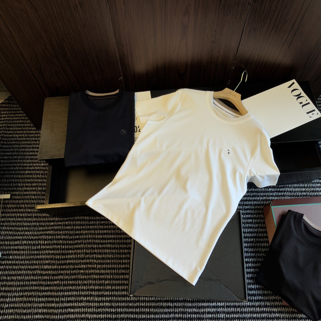 loro Piana 夏日松弛感｜一件穿出贵气底色真正的高级从来不是张扬是loro Piana式的低调质