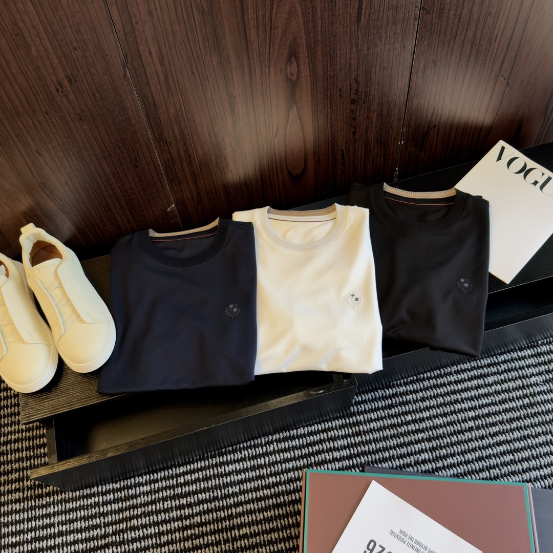 loro Piana 夏日松弛感｜一件穿出贵气底色真正的高级从来不是张扬是loro Piana式的低调质
