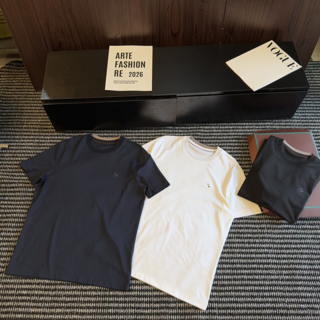 loro Piana 夏日松弛感｜一件穿出贵气底色真正的高级从来不是张扬是loro Piana式的低调质