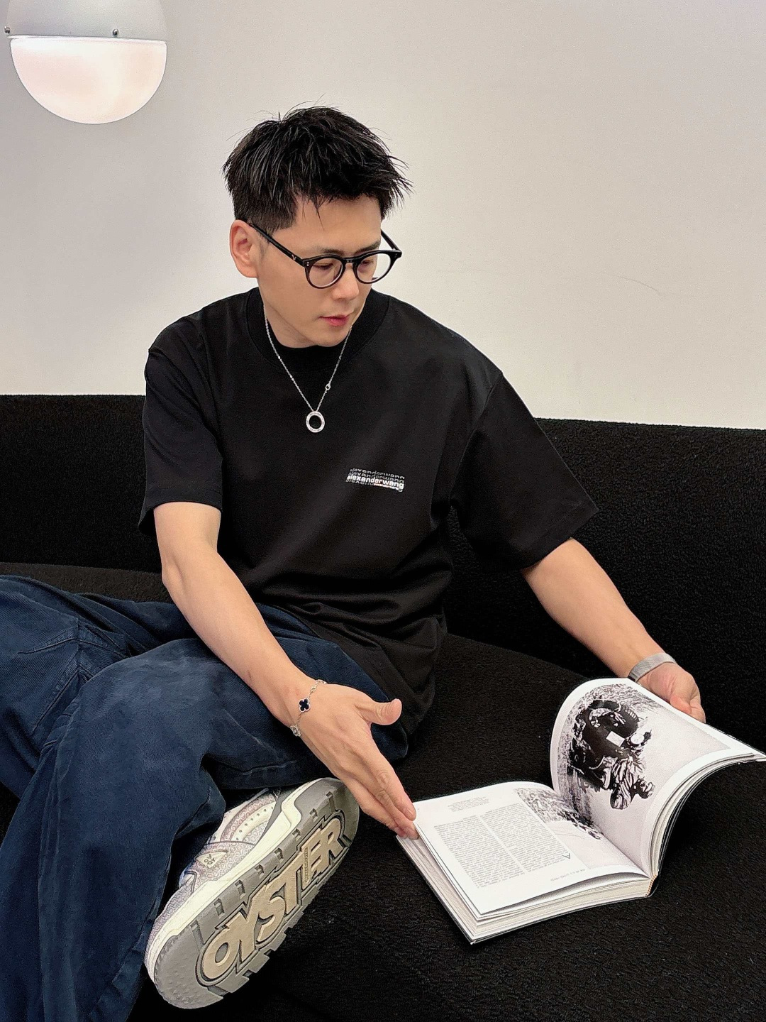 26新款短袖阔版T恤颜色：黑，白尺码：M-3XL