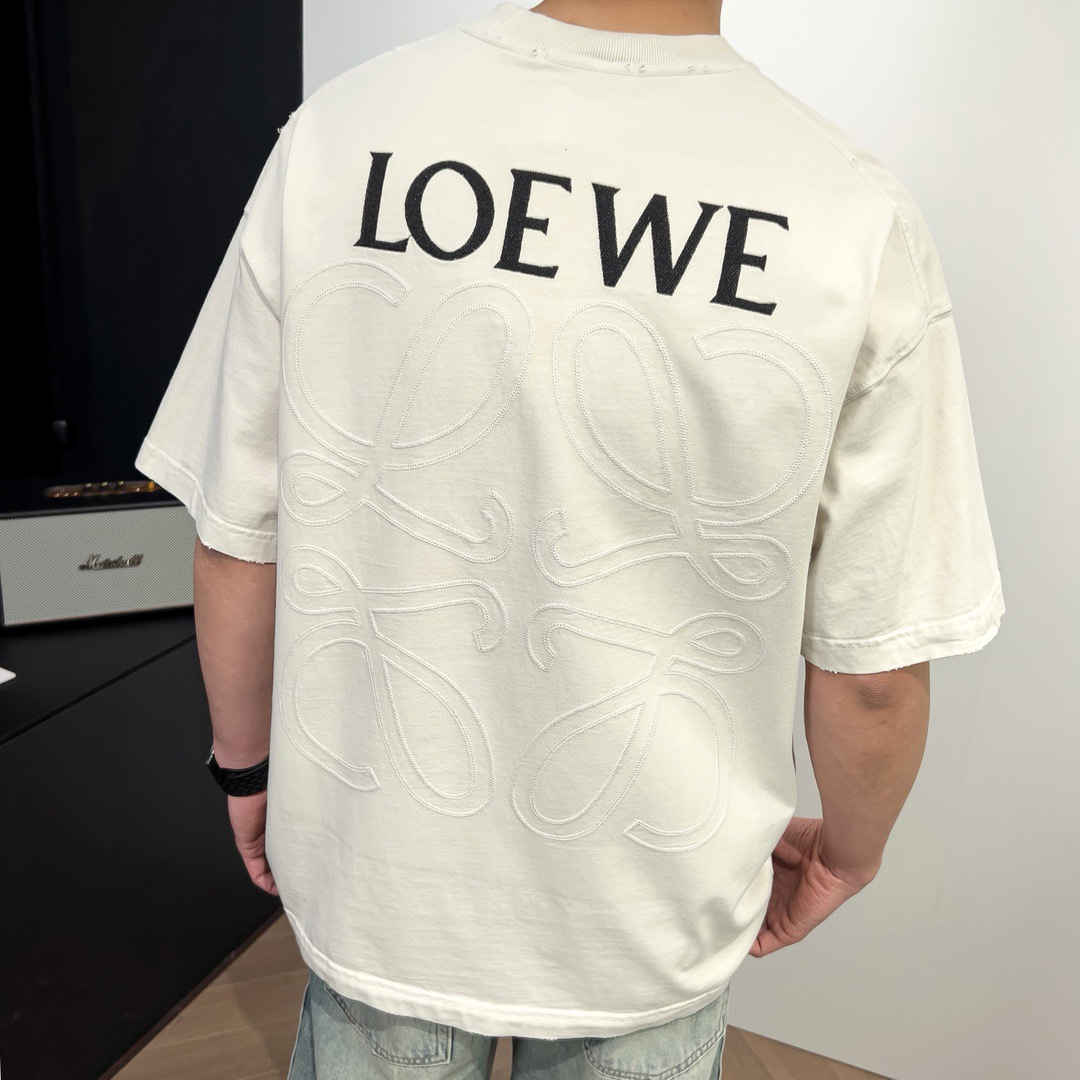品牌：L*WE季度：2026春夏颜色：黑色 冷卡其 尺码：S-XXL版型：宽松版 短袖T重量：350克成
