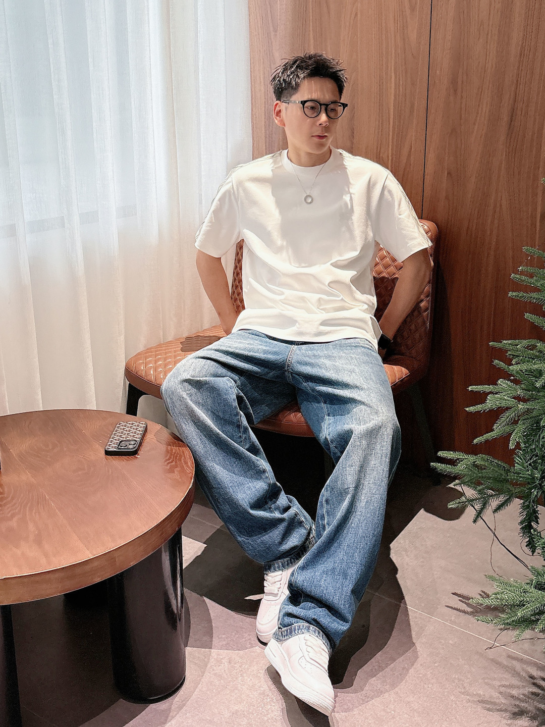 BUR2026春夏新款圆领短袖T恤衫 精选高支高密纯棉面料 亲肤舒适，款式简约，肩部格纹时尚拼接工艺 胸