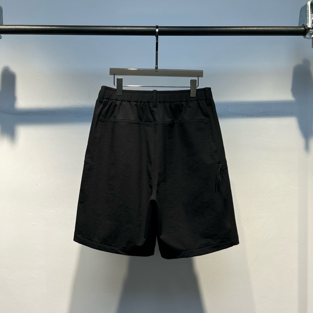 夏季薄款短裤上新🆕颜色：黑码数：M-3XL款号：6032