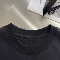 Balenciag 2026新款原单男士休闲短袖T恤!时尚百搭爆款⚠️宽松版型⚠️进口双股纯棉面料 Balenciag 2026新款原单男士休闲短袖T恤!时尚百搭爆款⚠️宽松版型⚠️进口双股纯棉面料
