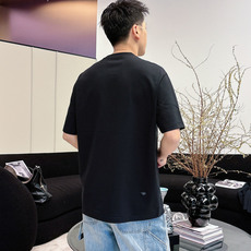 CD2026春夏新款短袖 对面料控有极高要求的 买它!!! 衣橱必备经典款式 胸口经典logo图案刺绣设 CD2026春夏新款短袖 对面料控有极高要求的 买它!!! 衣橱必备经典款式 胸口经典logo图案刺绣设